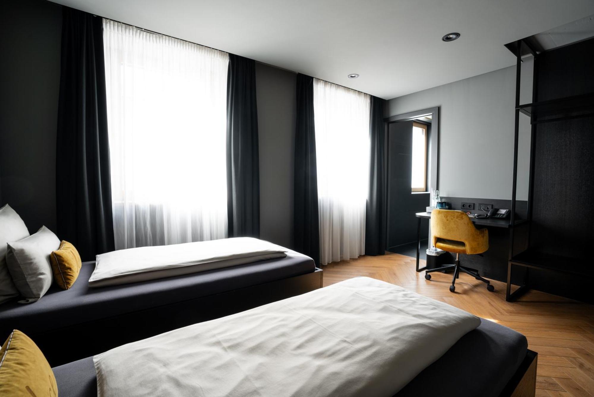לאופהיים Hotel Nice מראה חיצוני תמונה